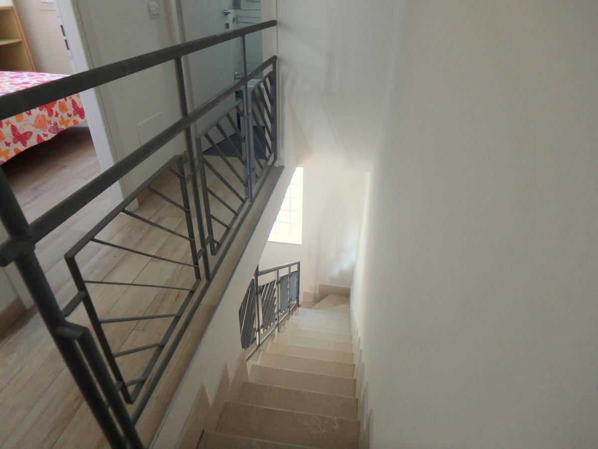 Villa Demi ลิโด ดี ปอมโปซา ภายนอก รูปภาพ
